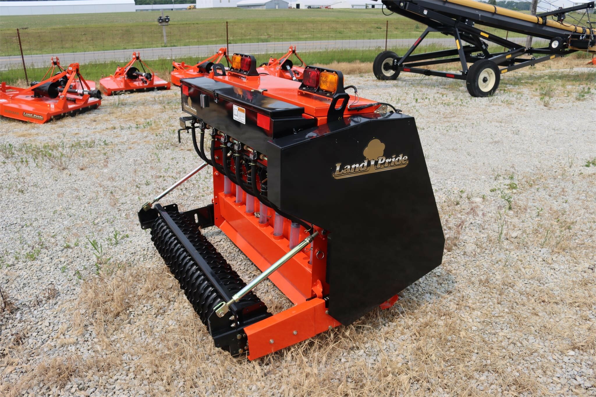  Land Pride OS1548 Drill