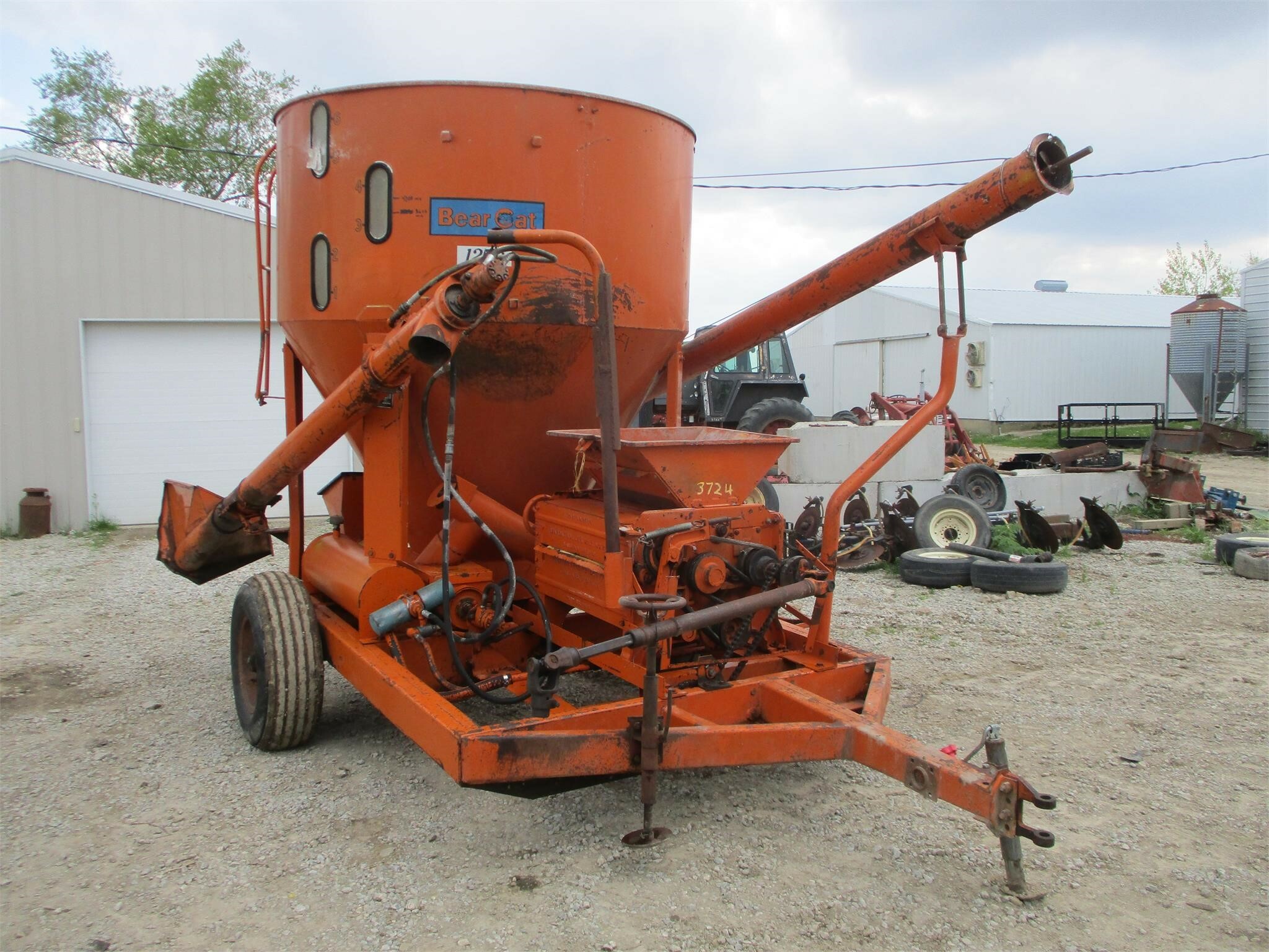 Bear Cat 1250 Grinders and Mixer 5,200 Machinery Pete