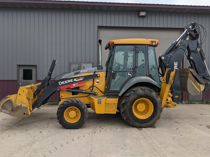 Page 2 of 26 Used Backhoes for Sale 621 Listings Machinery Pete