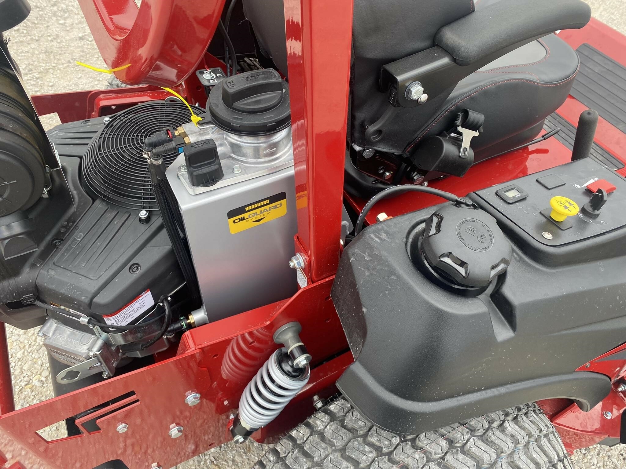 2026 Ferris ISX3300BVE4060SS Lawn Mower