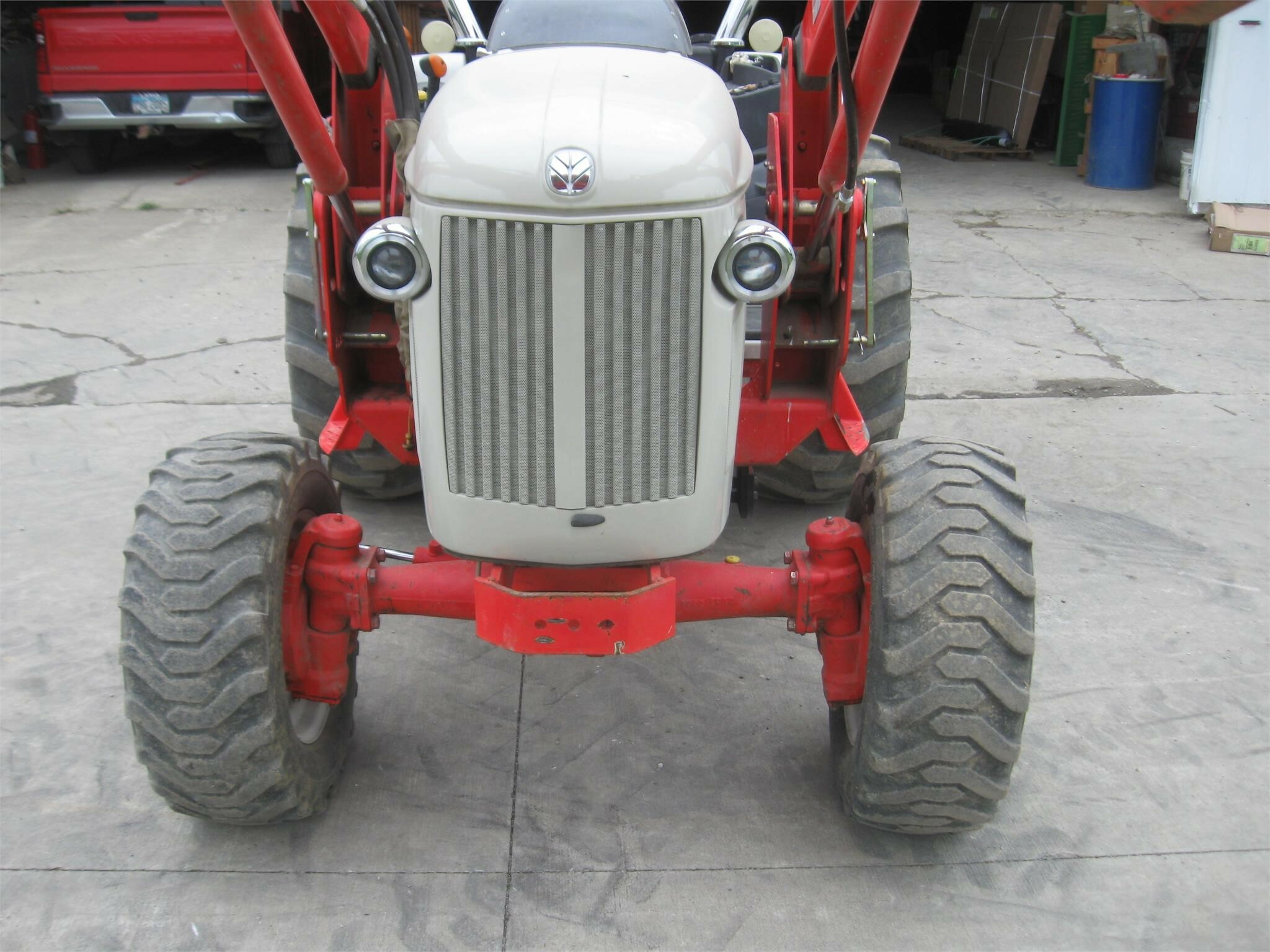 2009 New Holland Boomer 8N Tractor