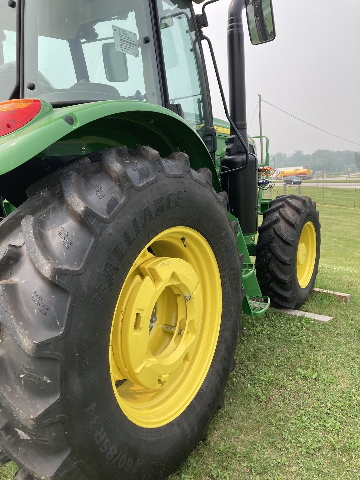 2023 John Deere 6105E Tractor - $82,999 | Machinery Pete