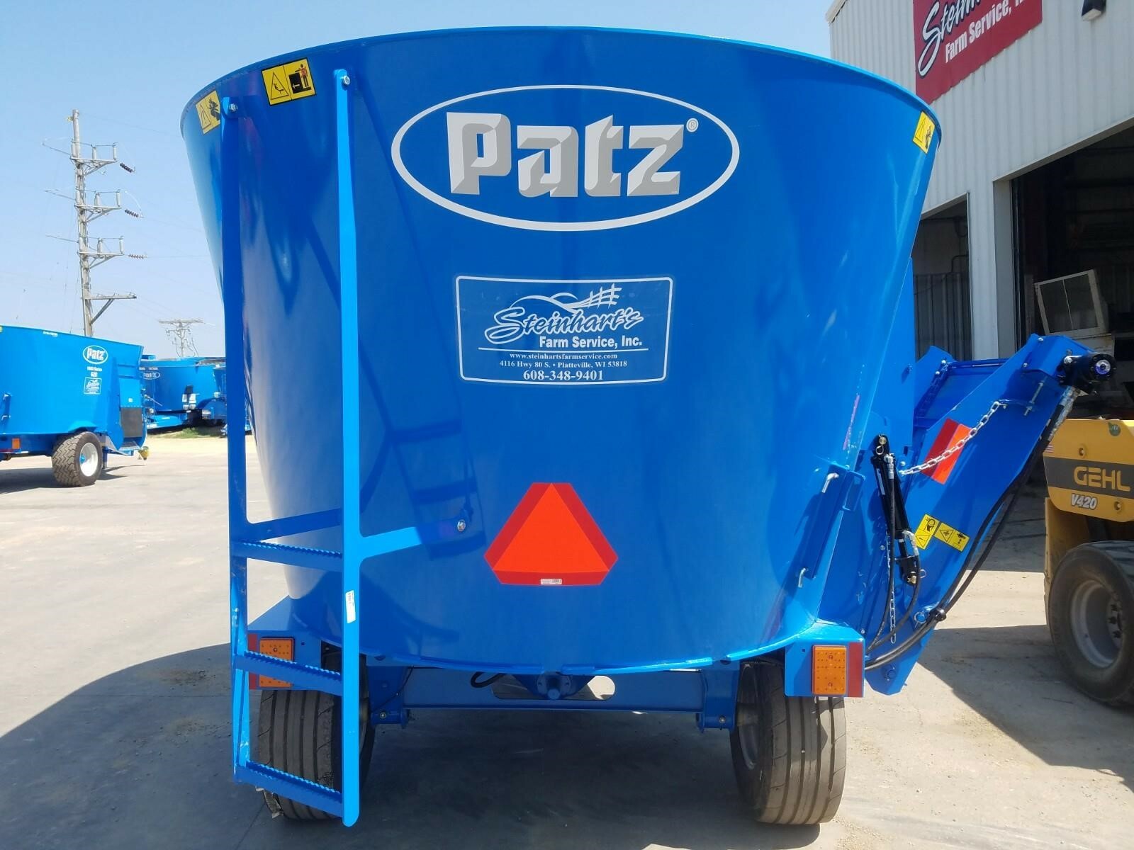  Patz 800 SERIES II 350 Feed Wagon