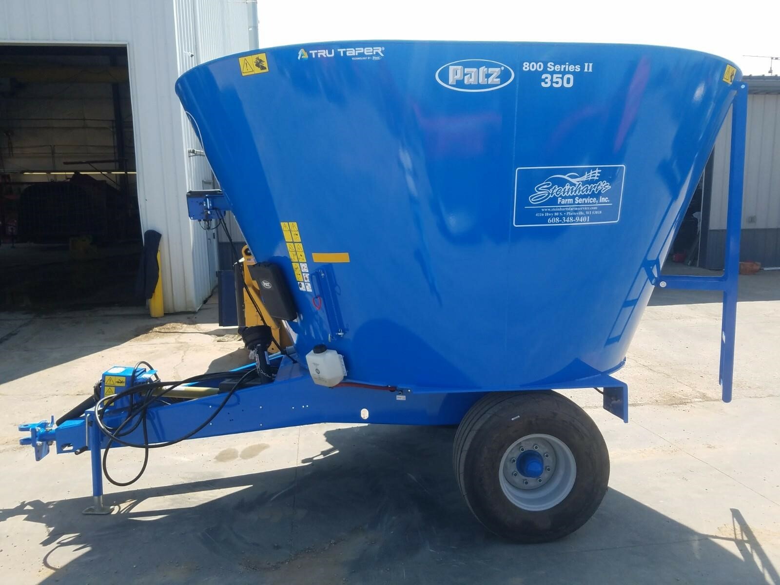  Patz 800 SERIES II 350 Feed Wagon