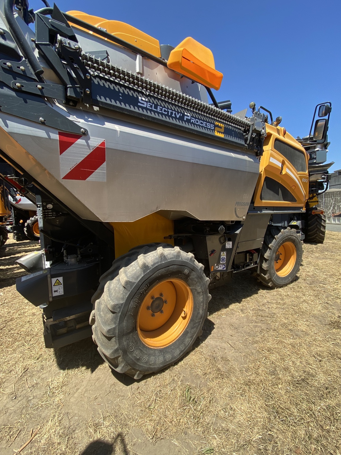 2018 Pellenc Optimum 690 Orchard / Vineyard Equipment