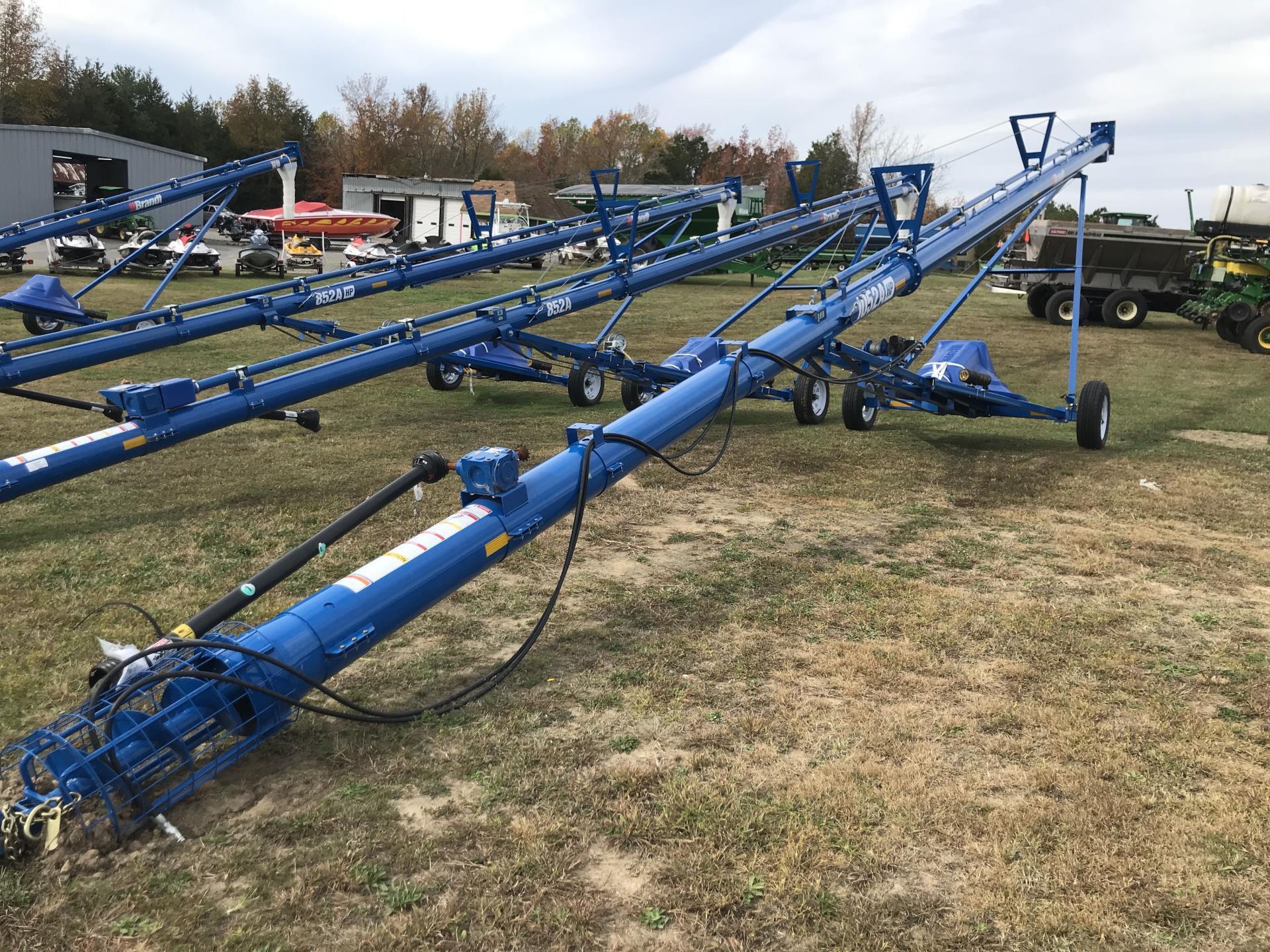 2023 Brandt 1052 Augers and Conveyor