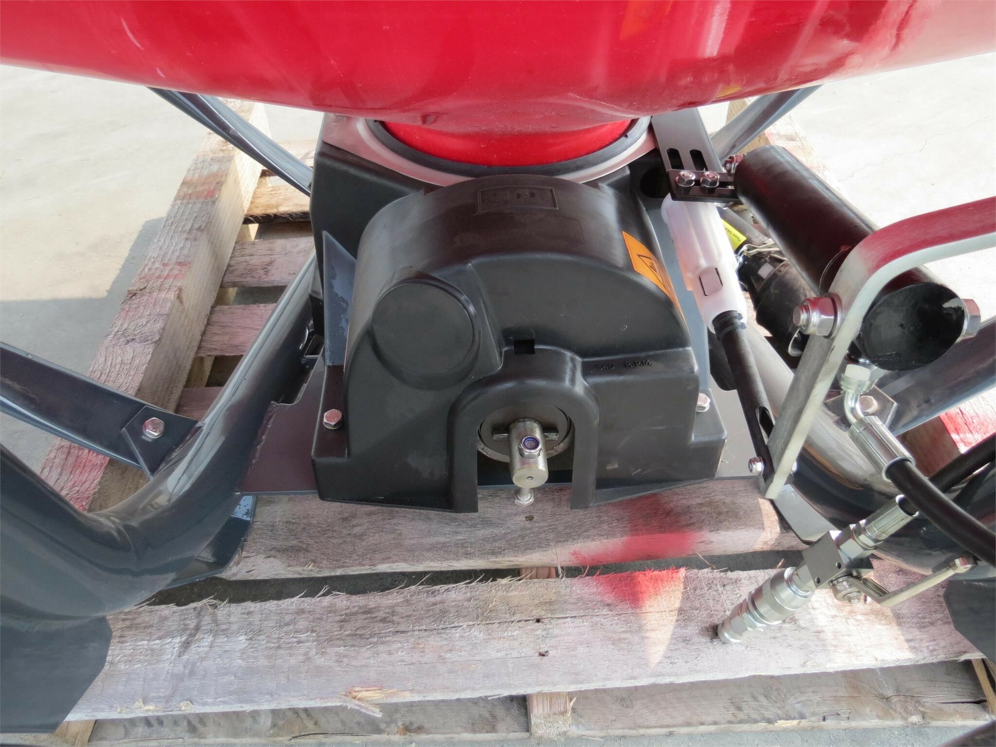 2025 BMC AIG1250 Pull-Type Fertilizer Spreader