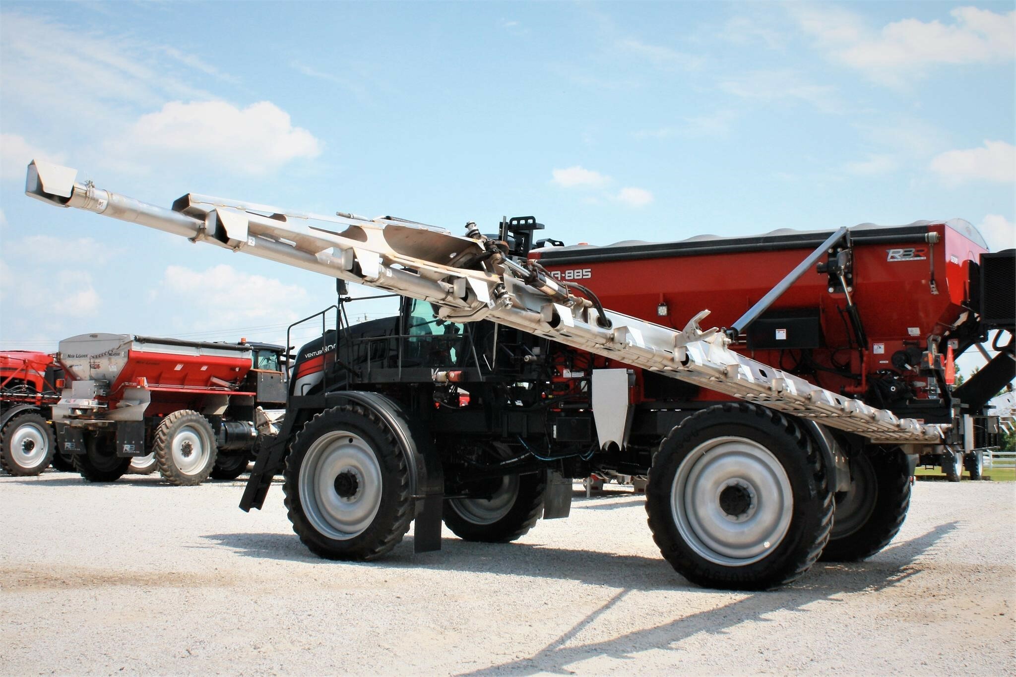 2020 RBR Enterprise VENTURI 400 SelfPropelled Fertilizer Spreader 289,900 Machinery Pete