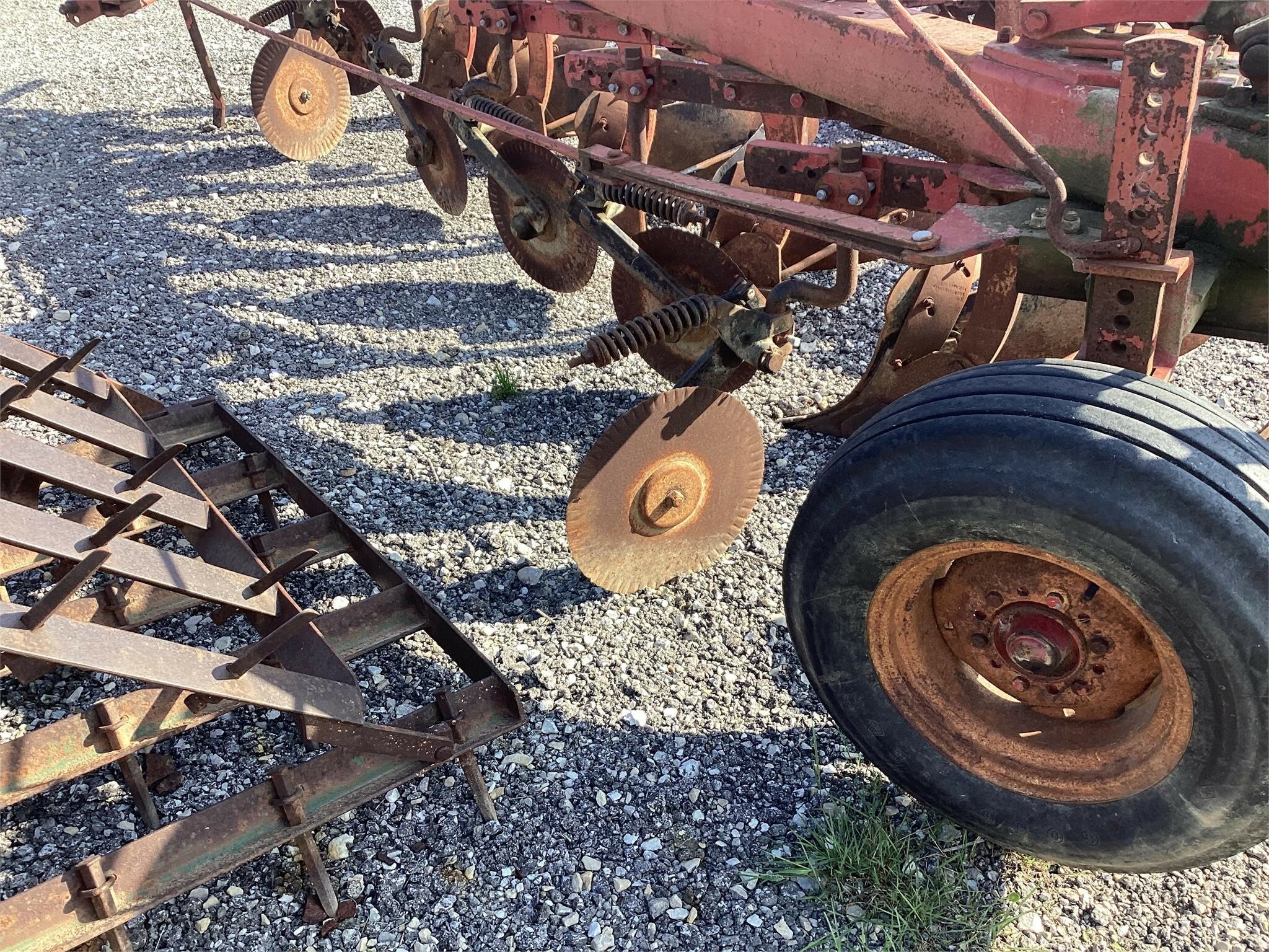  International Harvester 720 Plow