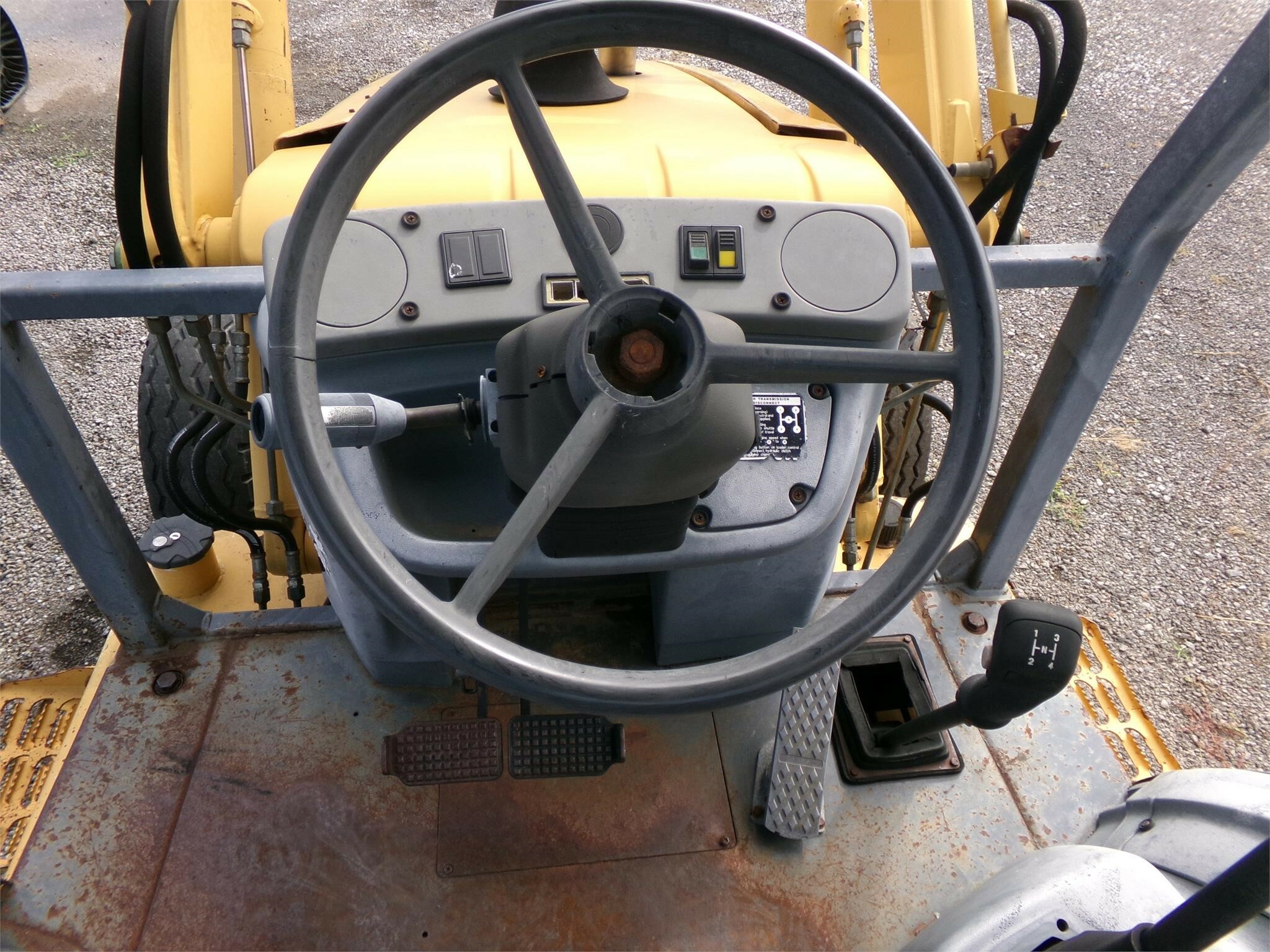 1998 New Holland 555E Backhoe 18,500 Machinery Pete