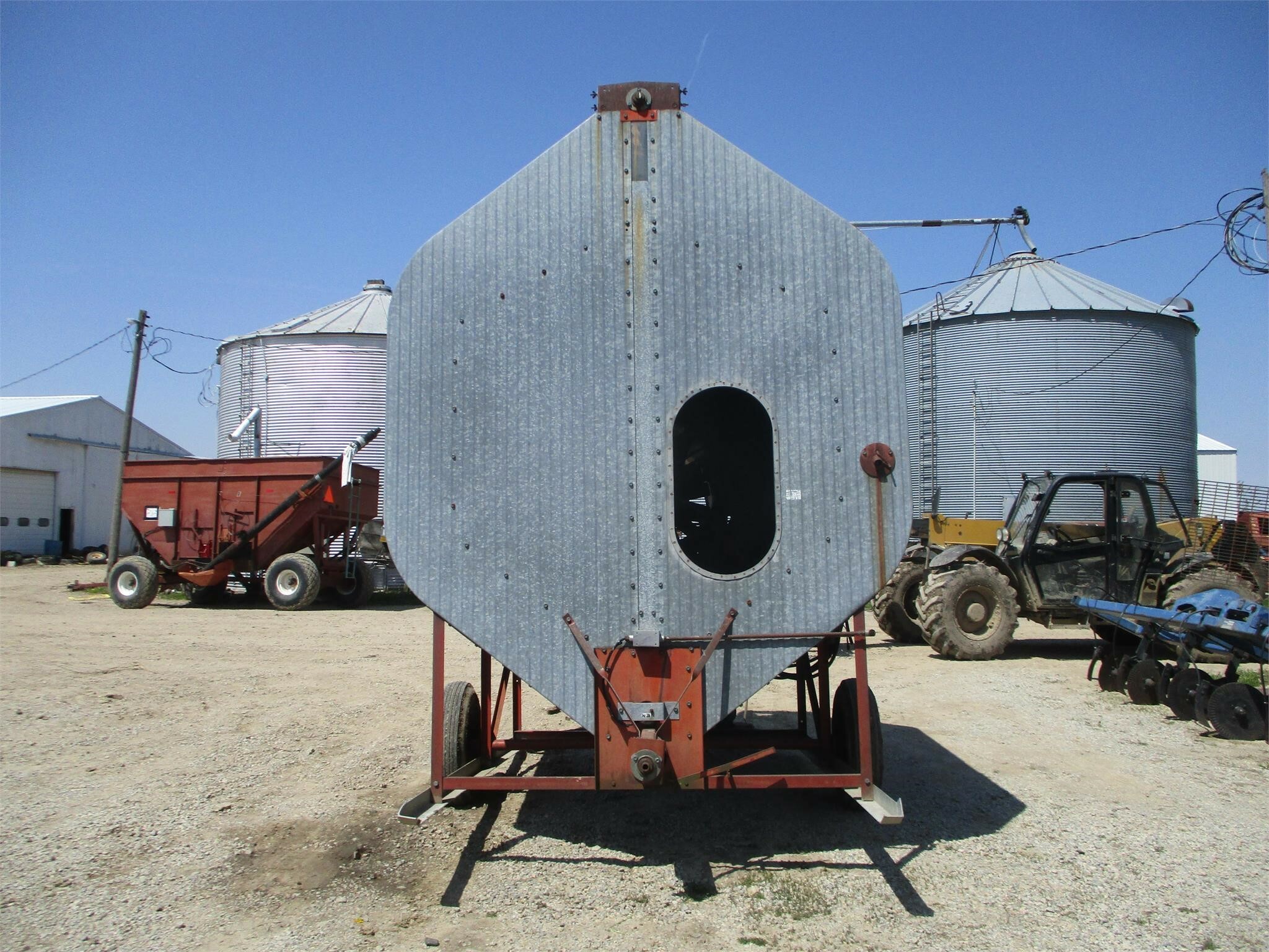  Behlen HA260 Grain Dryer