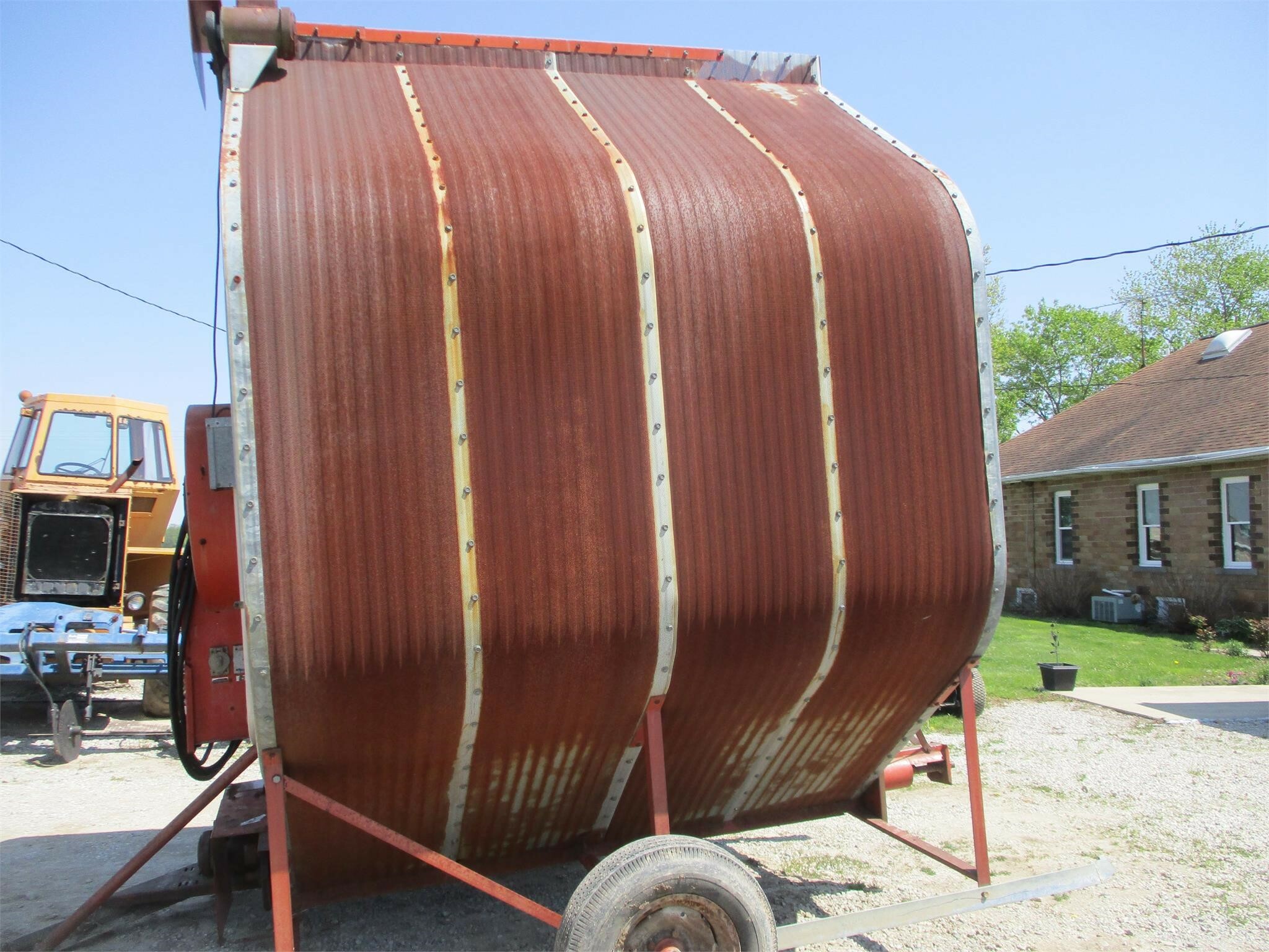  Behlen HA260 Grain Dryer