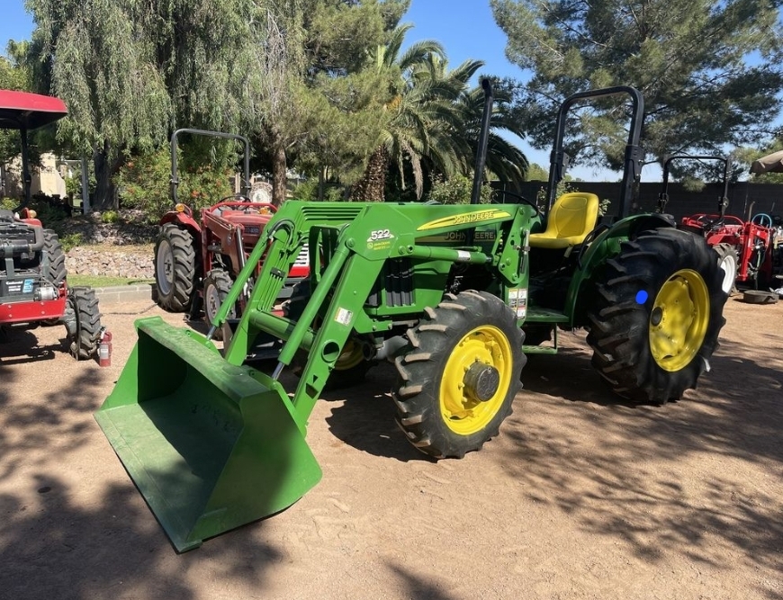 John Deere 5105 Tractor 31,950 Machinery Pete