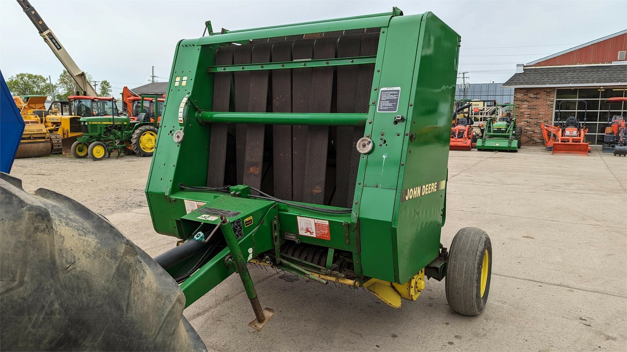 John Deere 375 Round Baler 6,500 Machinery Pete