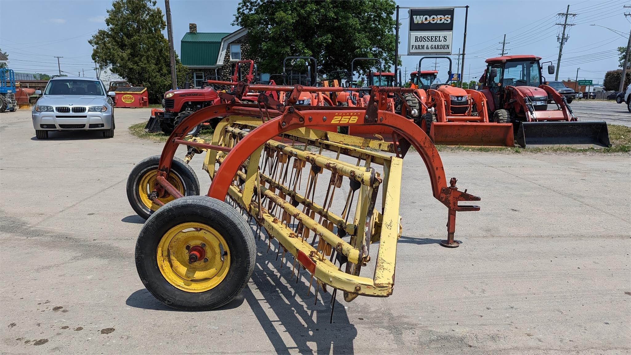  New Holland 258 Rake