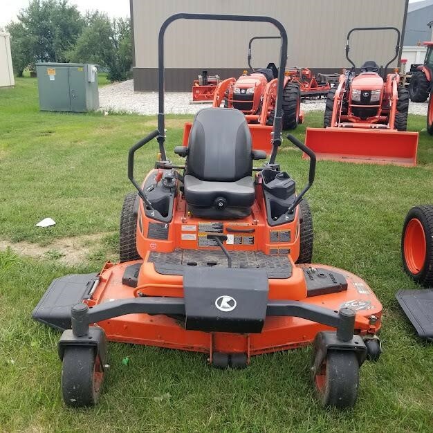 2019 Kubota ZD1211L Lawn Mower