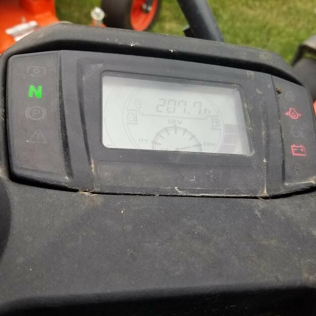 2019 Kubota ZD1211L Lawn Mower