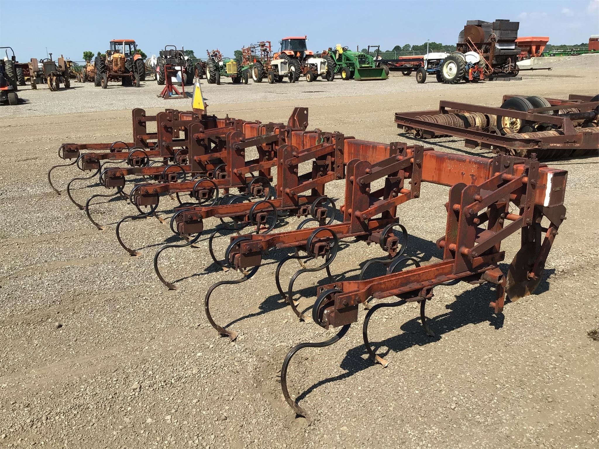 Yetter 4063 In-Line Ripper