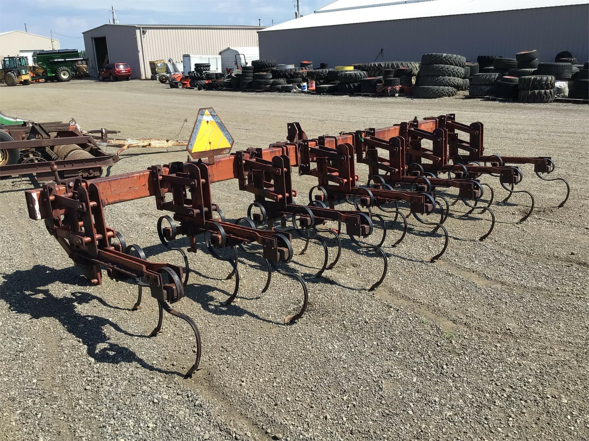  Yetter 4063 In-Line Ripper