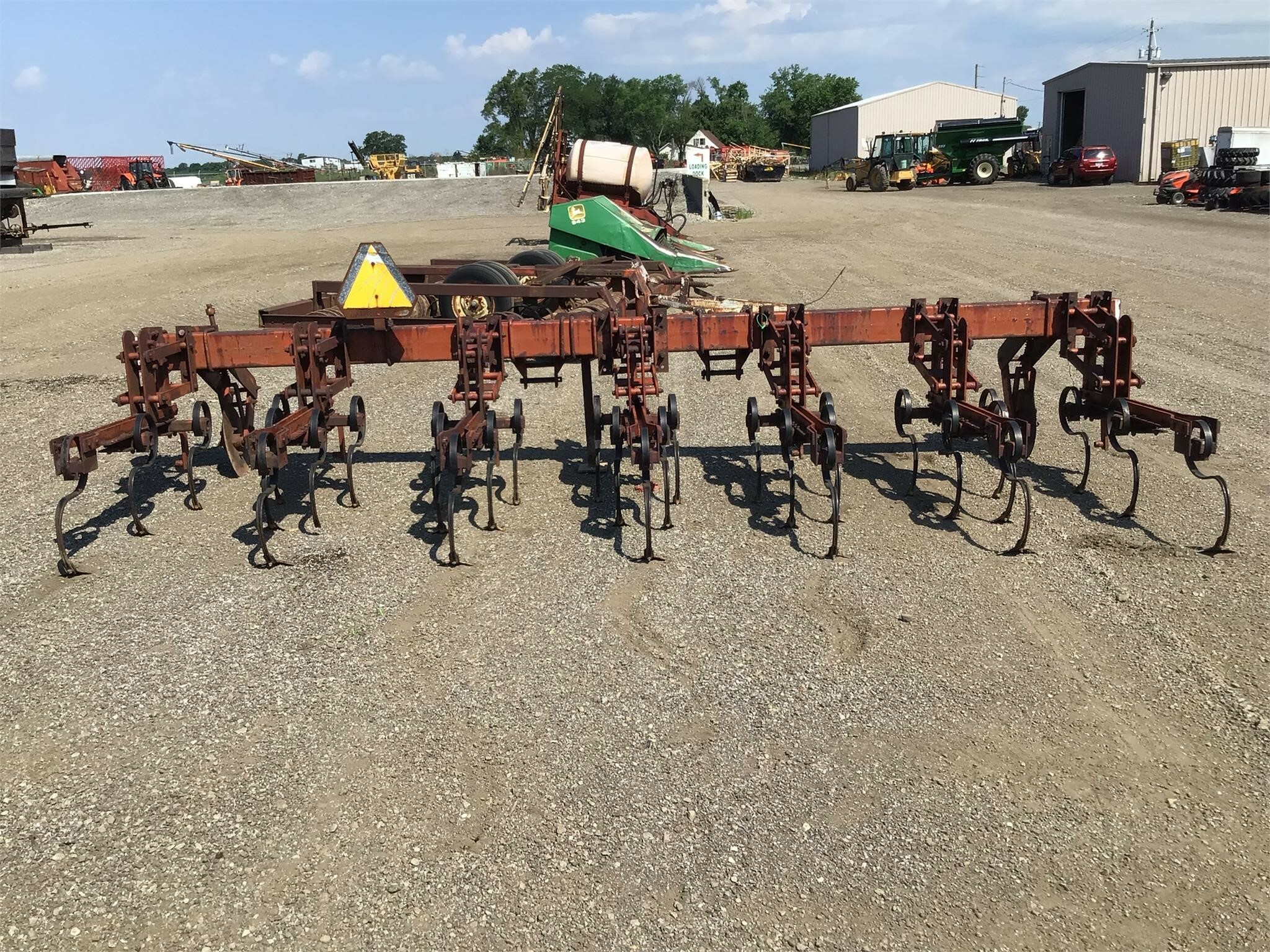  Yetter 4063 In-Line Ripper