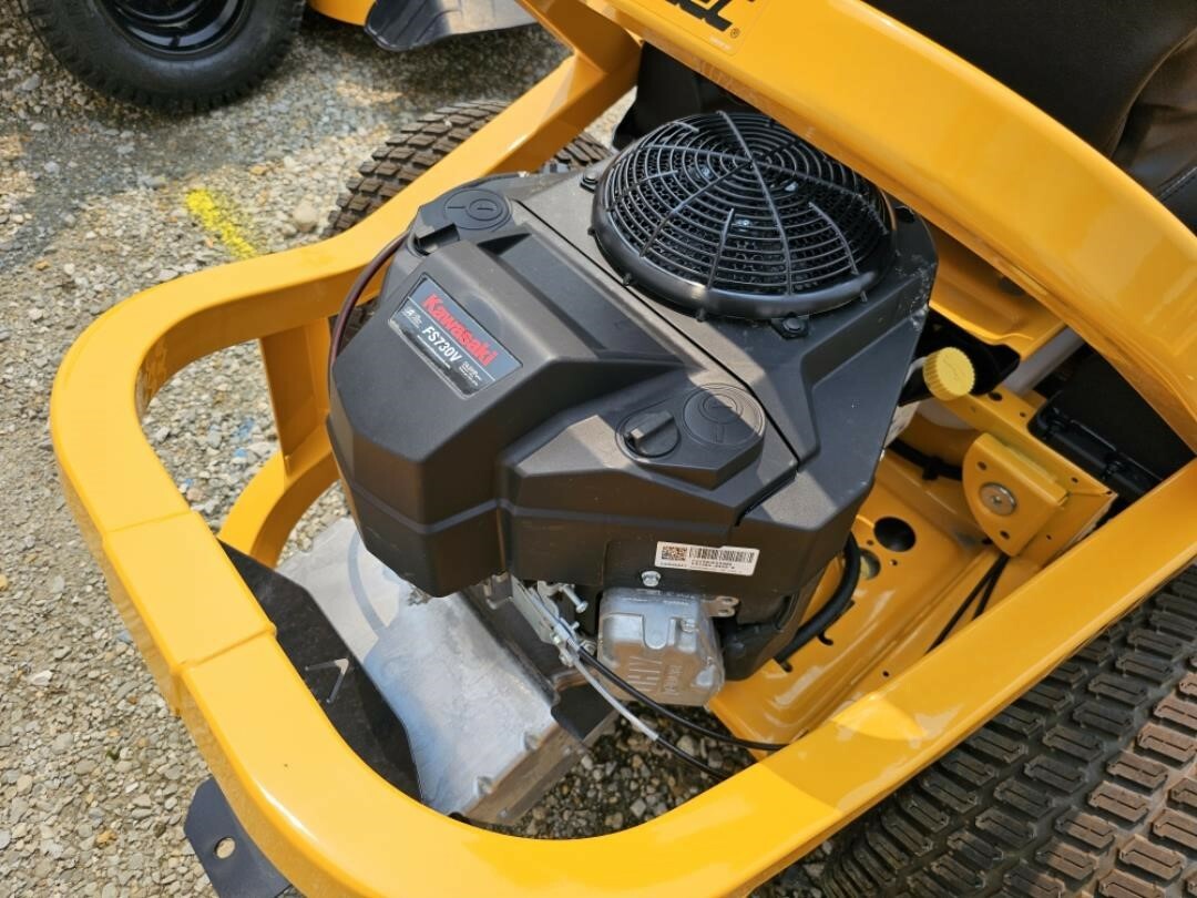 2023 Cub Cadet ULTIMA ZT3 60 Lawn Mower