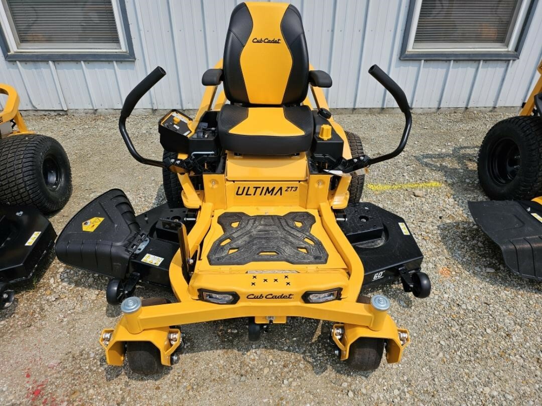 2023 Cub Cadet ULTIMA ZT3 60 Lawn Mower