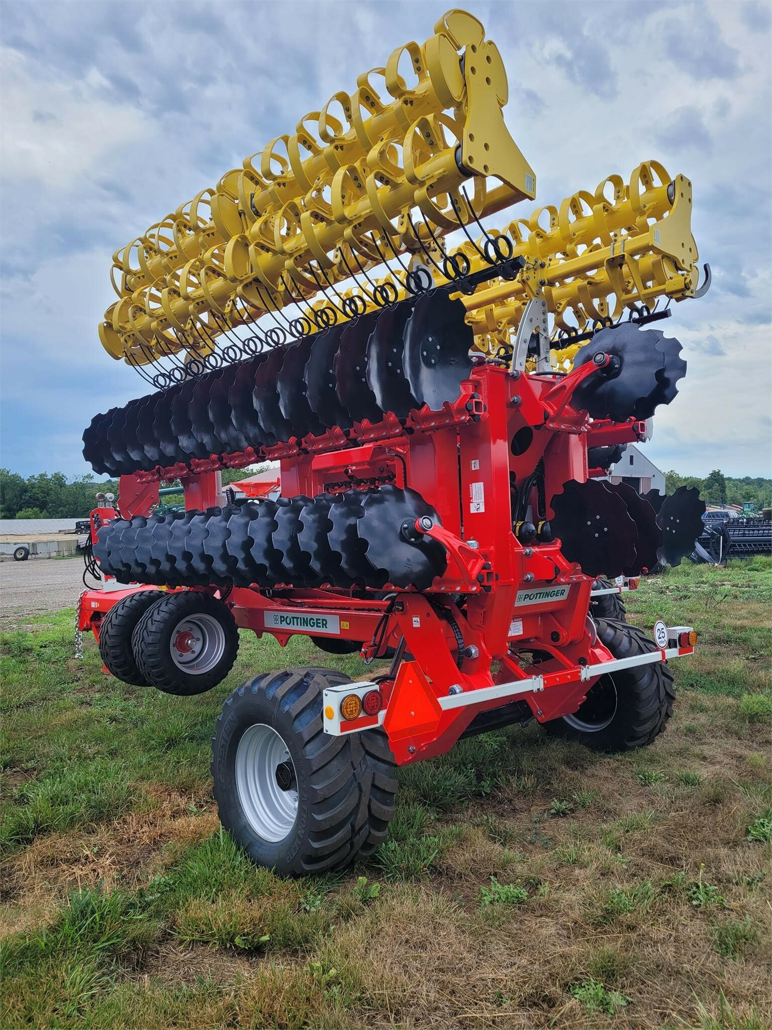 2023 Pottinger TERRADISC 8001T Disk Call Machinery Pete