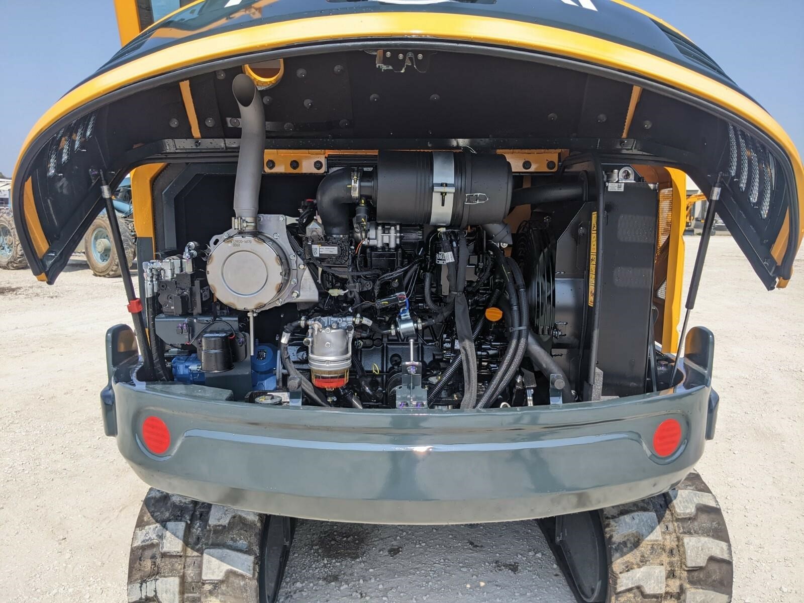  Hyundai ROBEX 55-9A Dozer