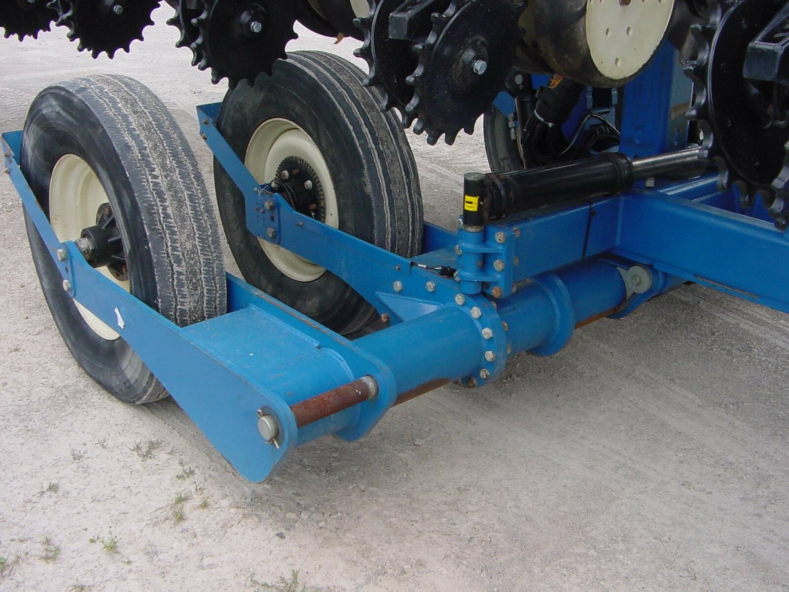 2013 Kinze 3660 ASD Planter