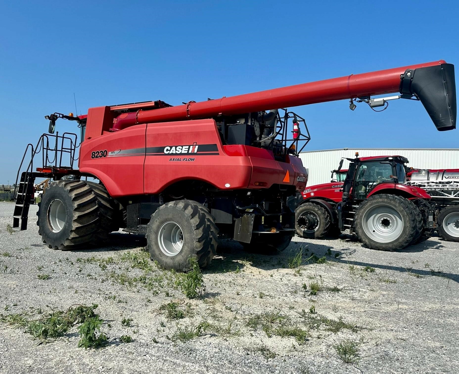 2014 Case IH 8230 Combine