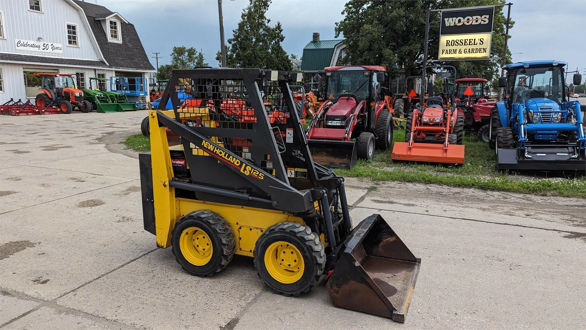 2004 New Holland LS125 Skid Steer 12,900 Machinery Pete