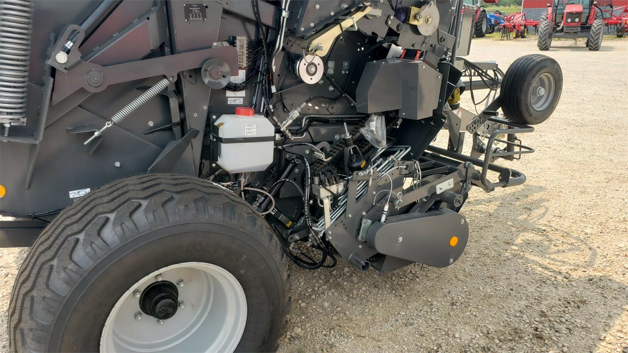  Massey Ferguson RB4160V Round Baler