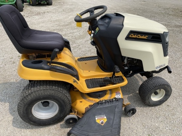 CUB CADET 954-04240 Drive V-Belt 50" Deck SLTX LTX 1050