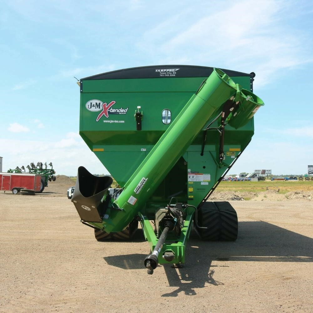 2026 J&M 1412-20T Grain Cart