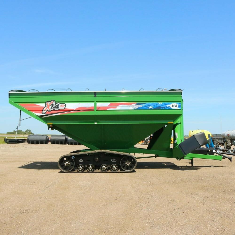 2026 J&M 1412-20T Grain Cart