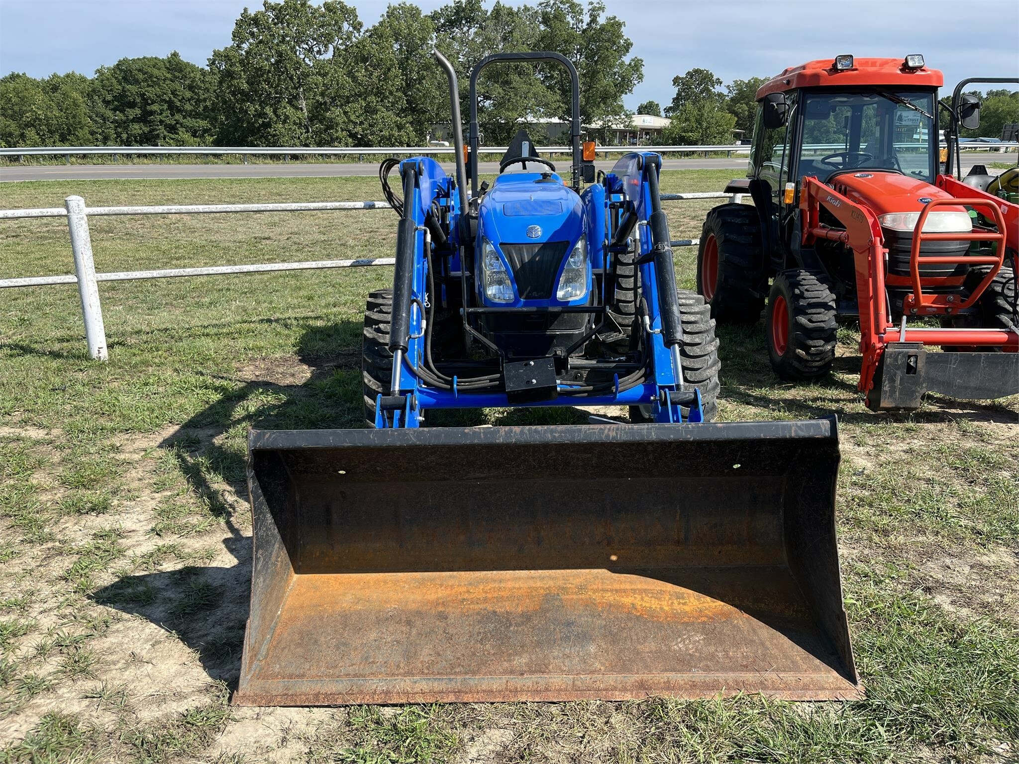  New Holland Workmaster 70 Tractor