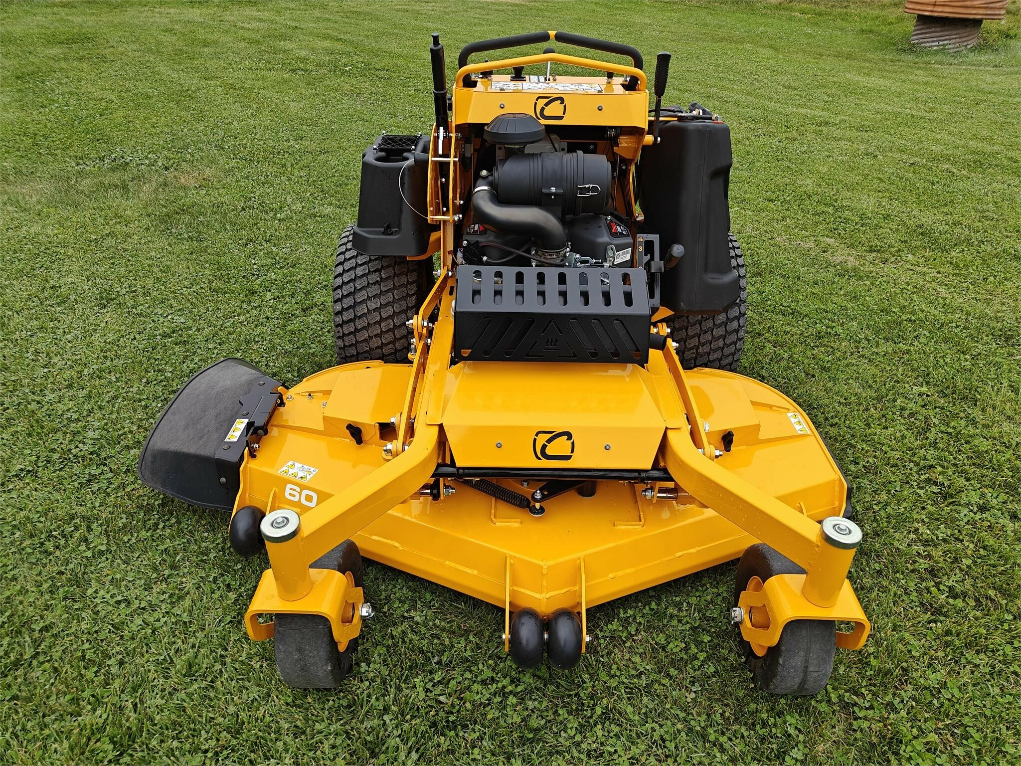 2023 Cub Cadet PRO X 660 Lawn Mower