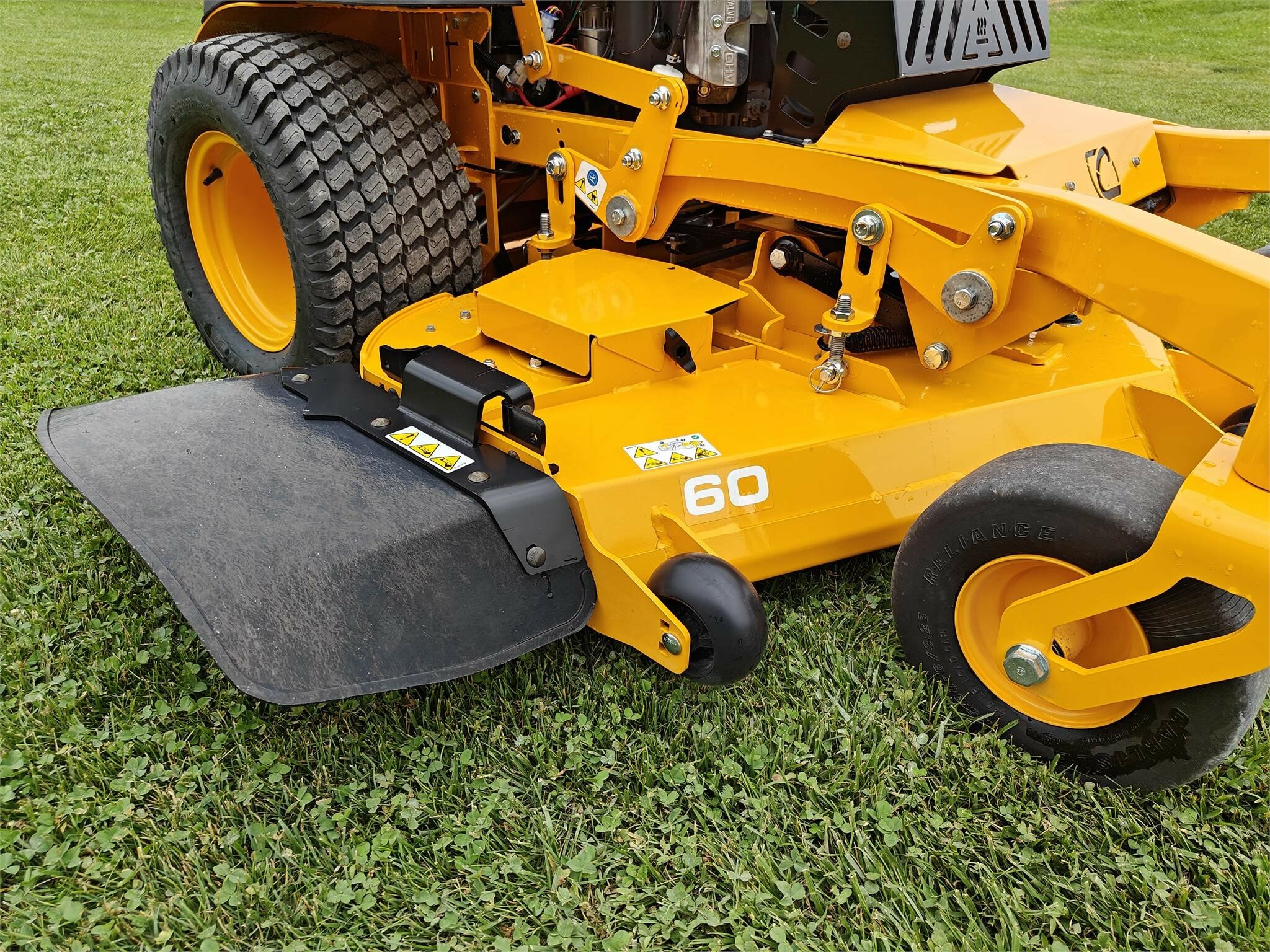 2023 Cub Cadet PRO X 660 Lawn Mower
