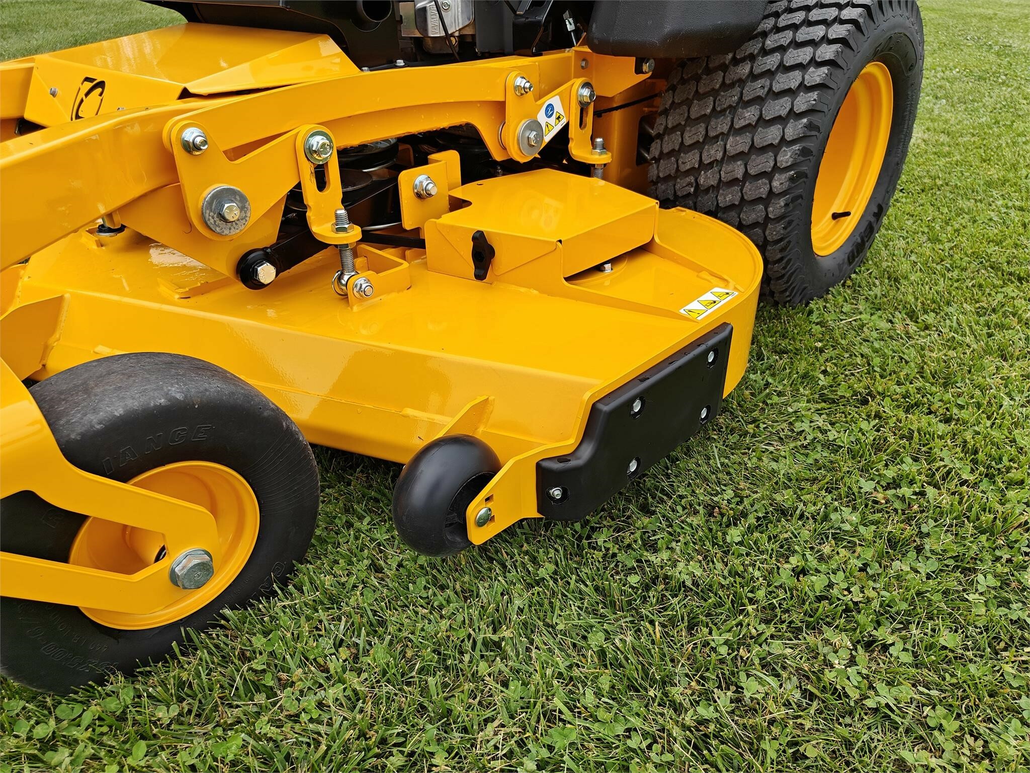 2023 Cub Cadet PRO X 660 Lawn Mower