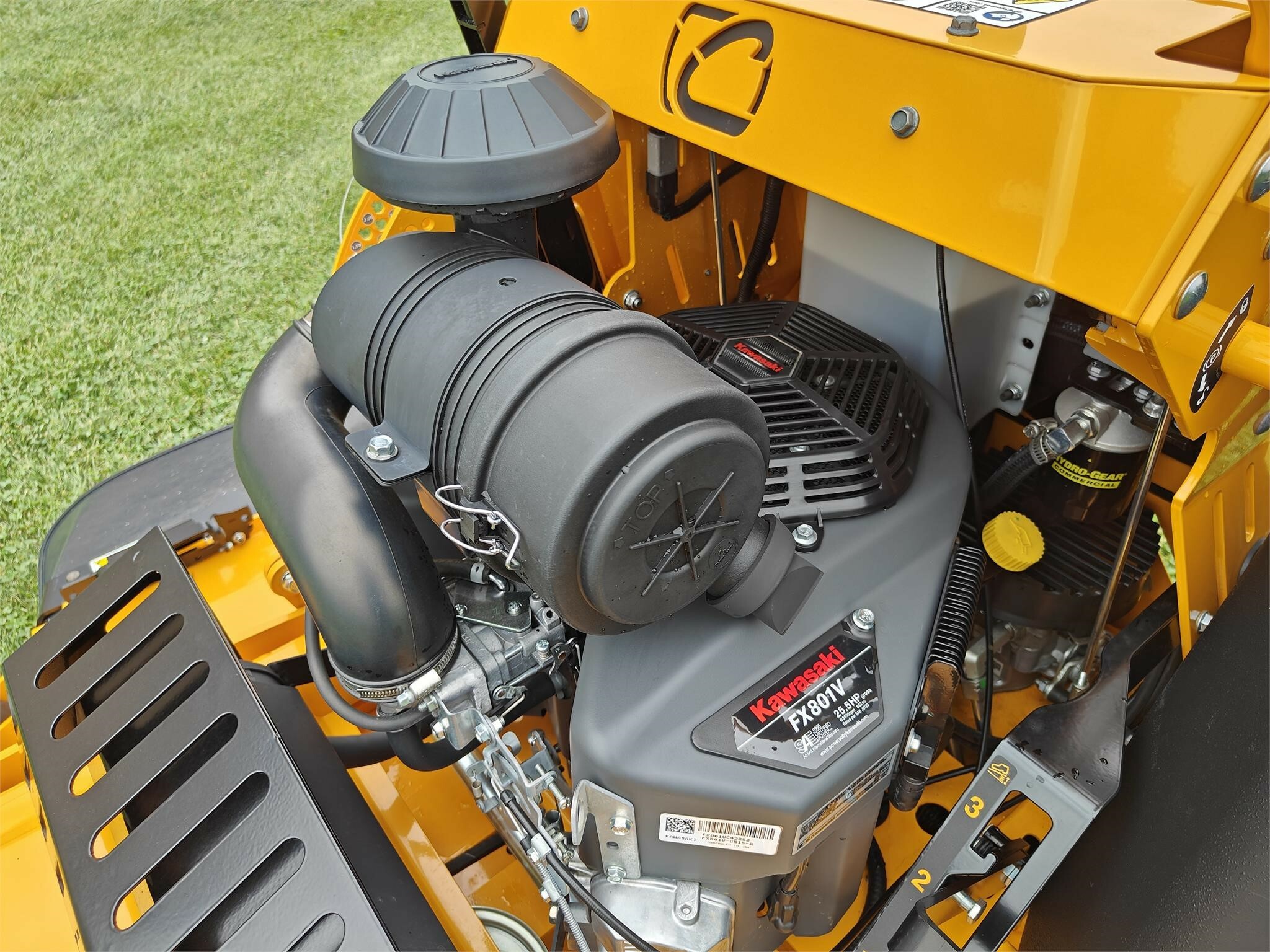 2023 Cub Cadet PRO X 660 Lawn Mower