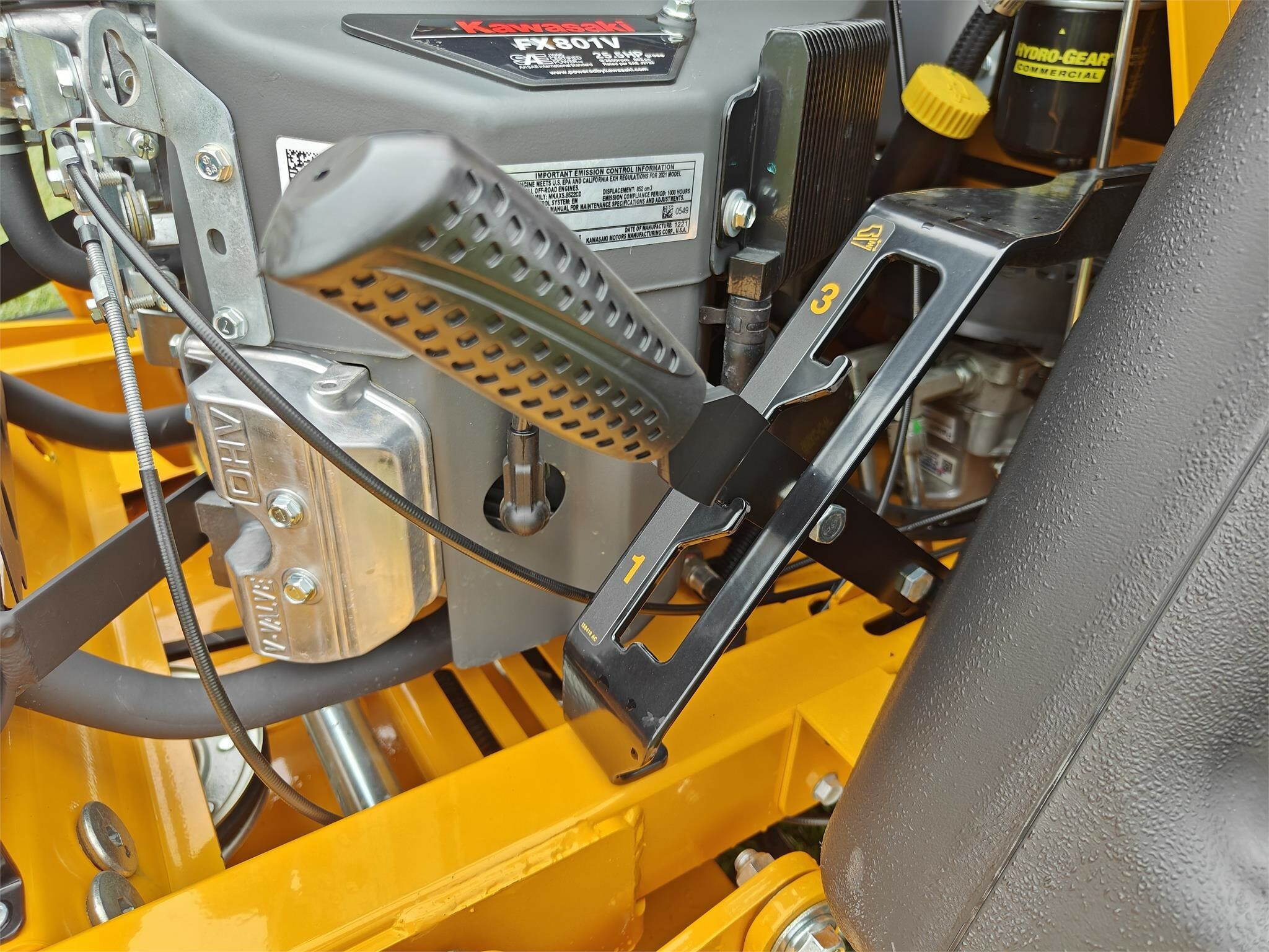 2023 Cub Cadet PRO X 660 Lawn Mower