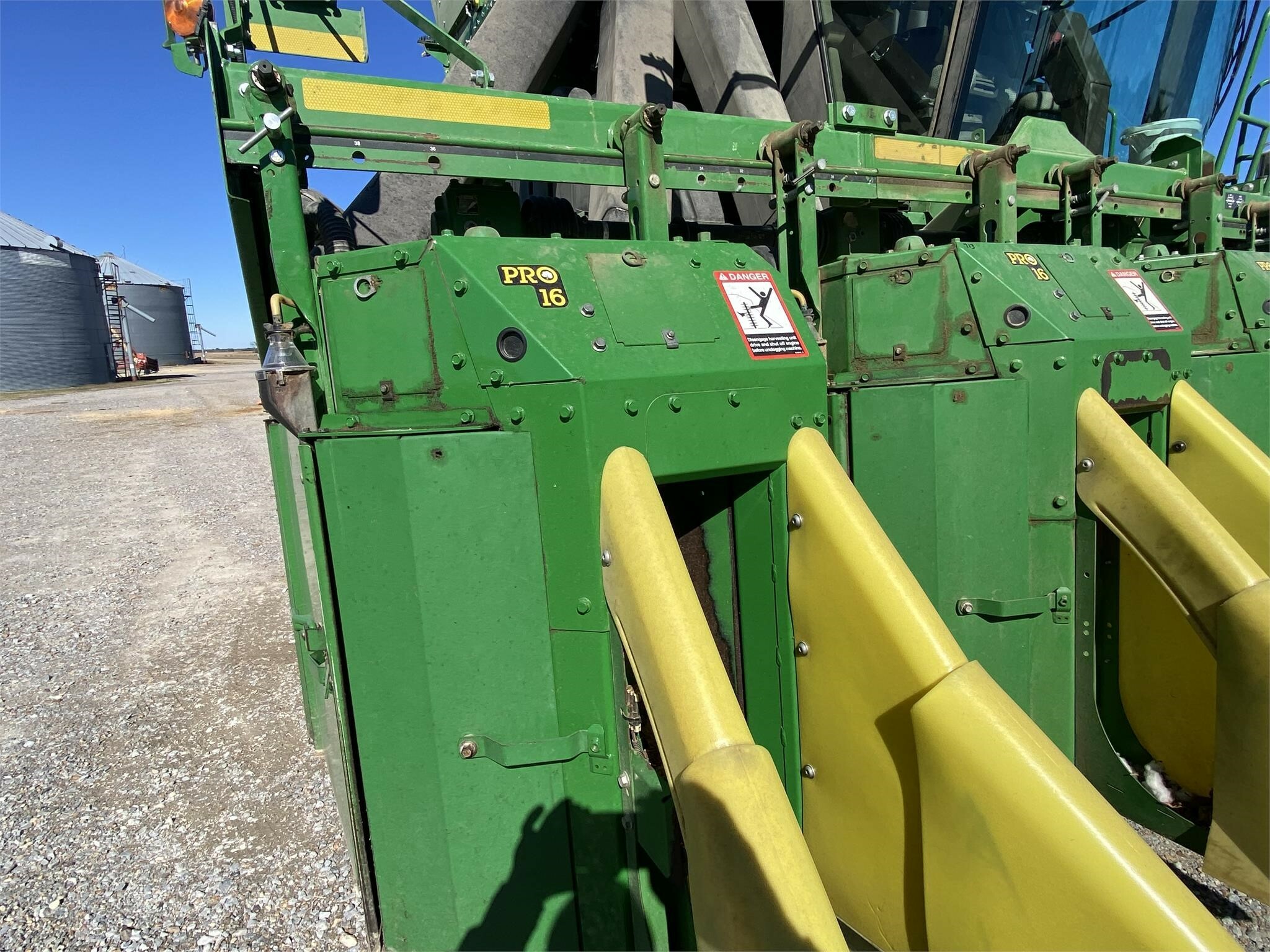 2018 John Deere CP690 Cotton Equipment