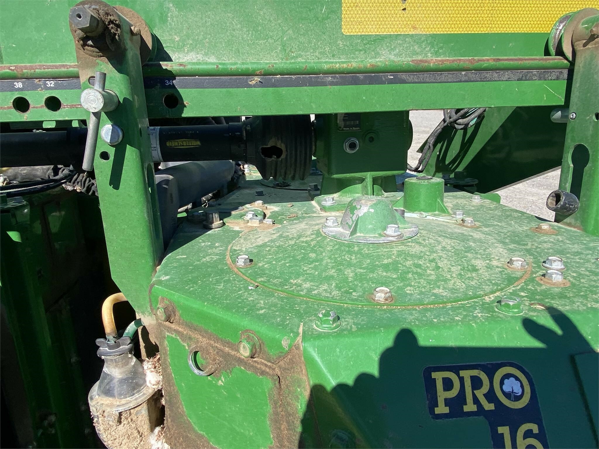 2018 John Deere CP690 Cotton Equipment