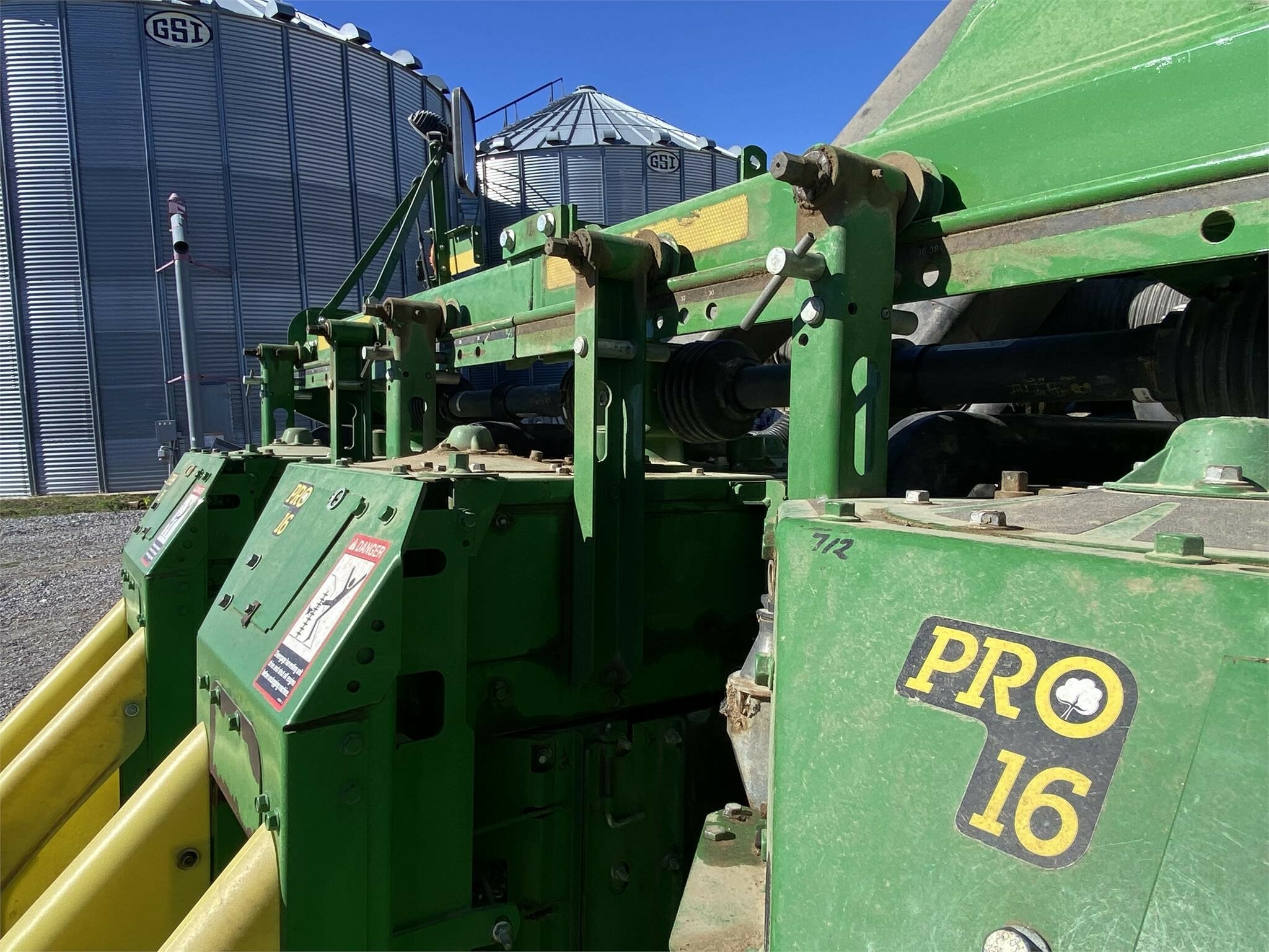 2018 John Deere CP690 Cotton Equipment
