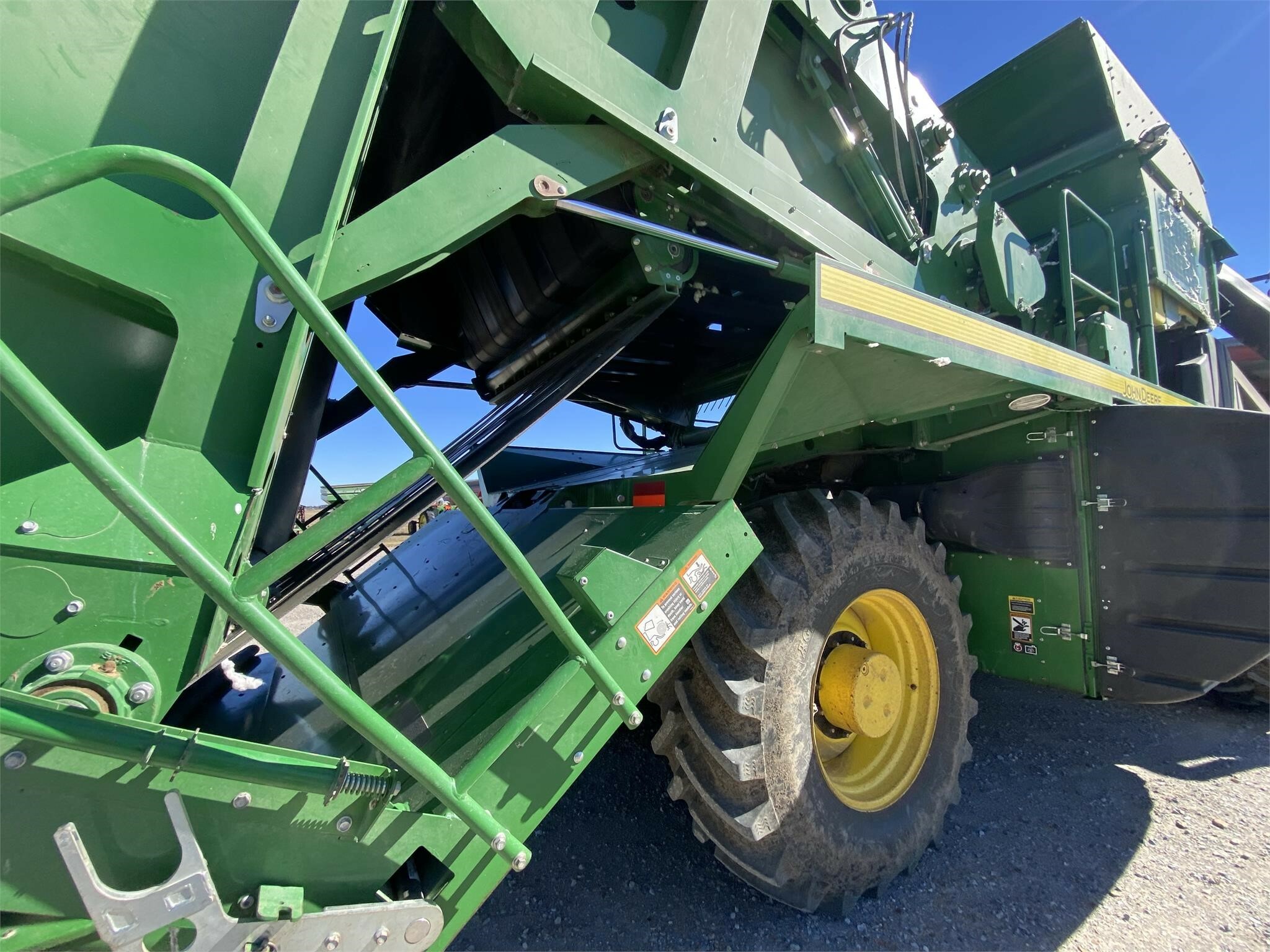 2018 John Deere CP690 Cotton Equipment