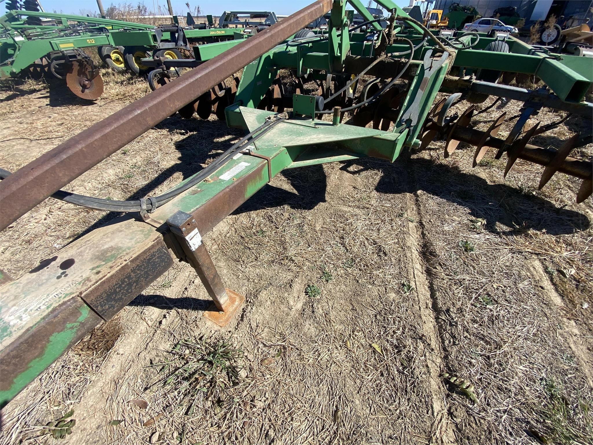2002 John Deere 512 In-Line Ripper