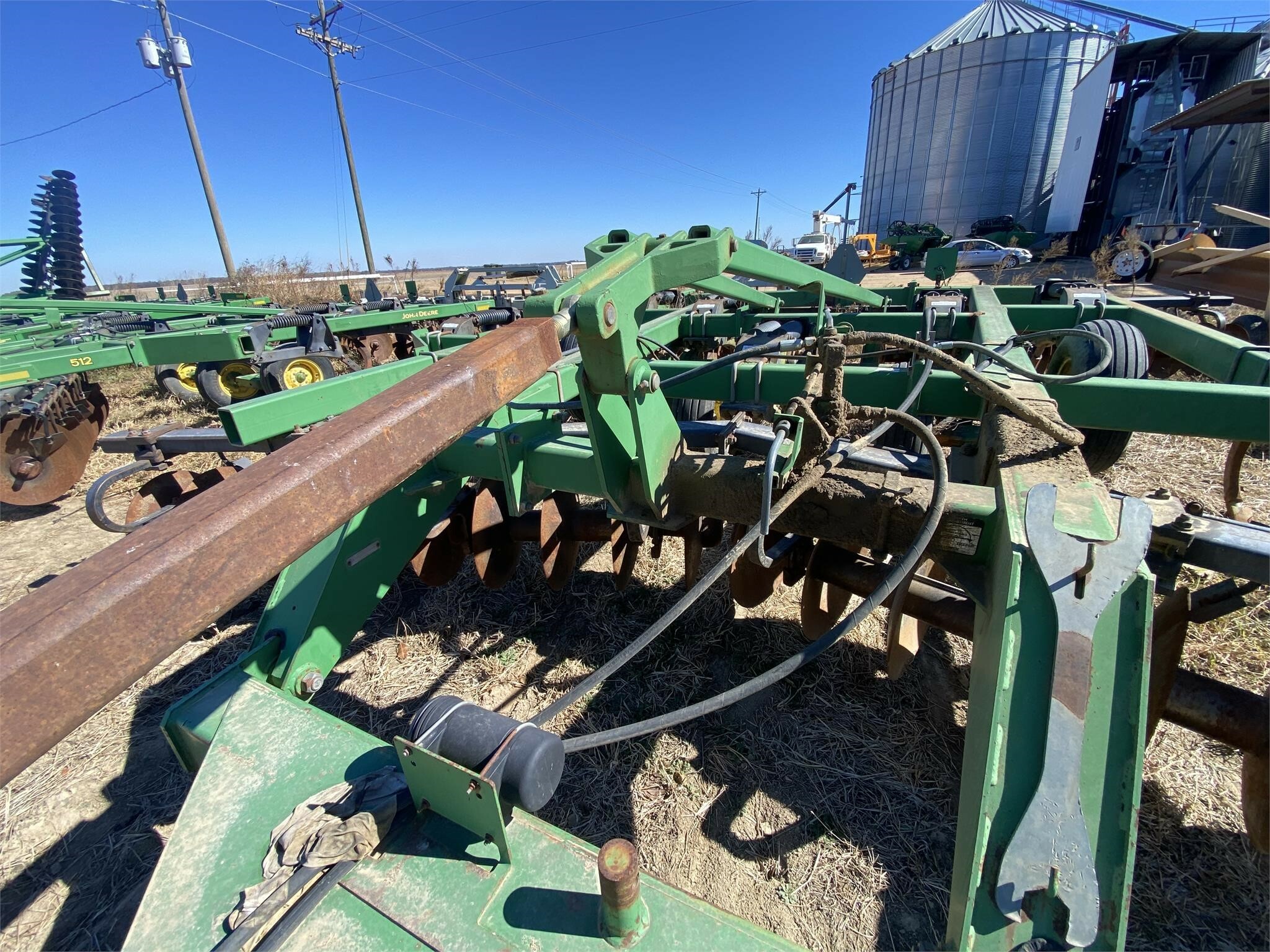 2002 John Deere 512 In-Line Ripper