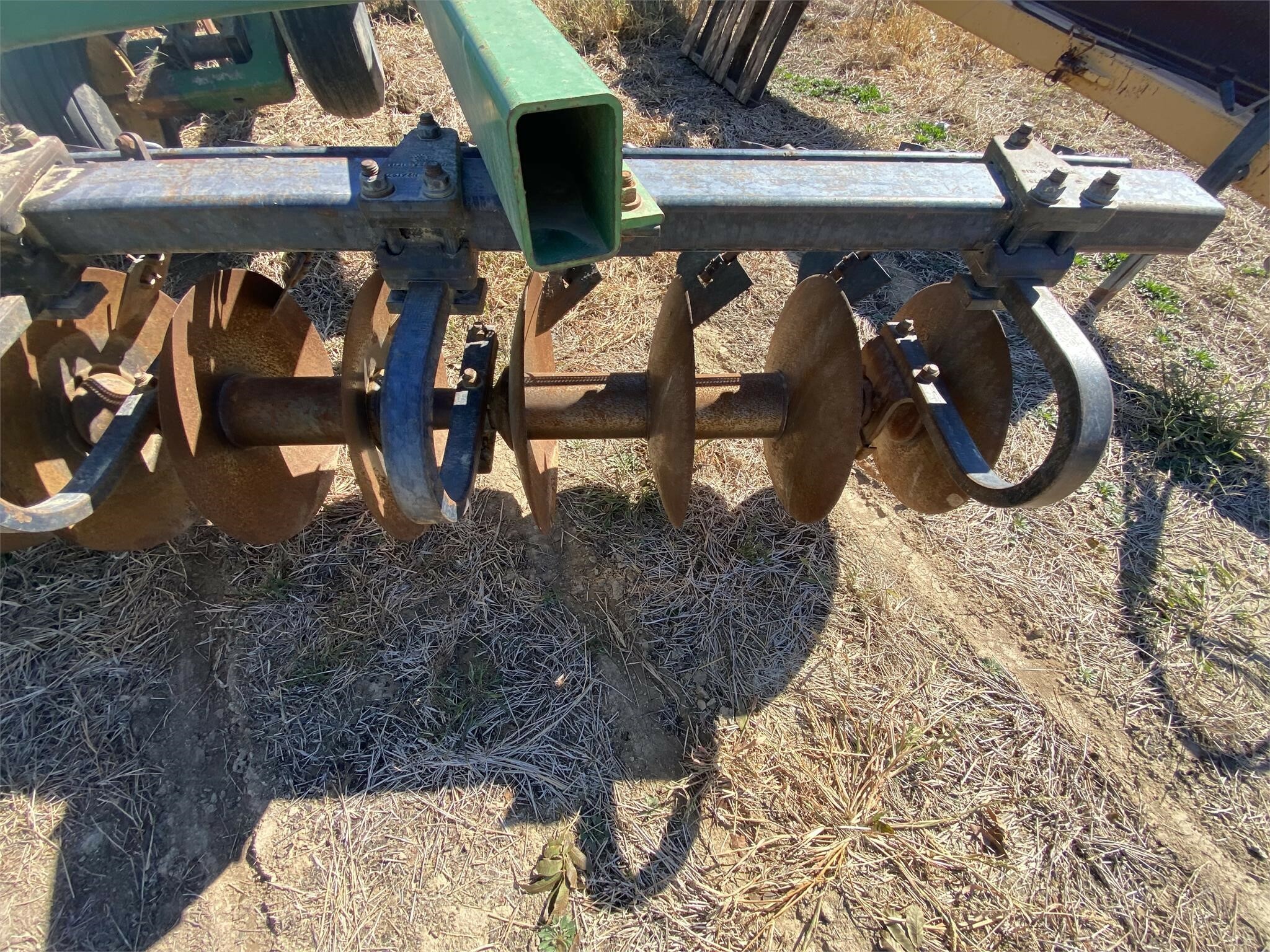 2002 John Deere 512 In-Line Ripper