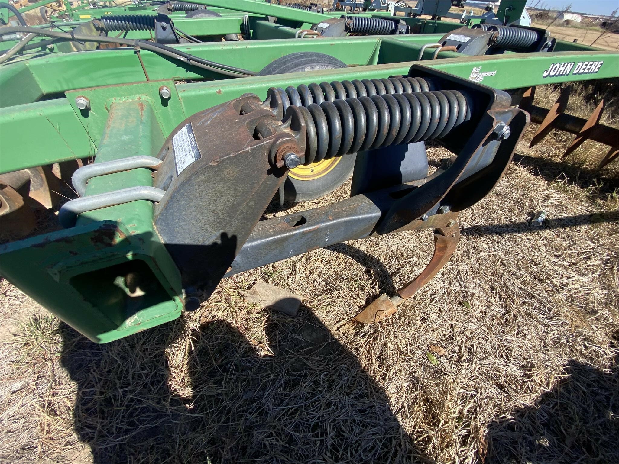 2002 John Deere 512 In-Line Ripper