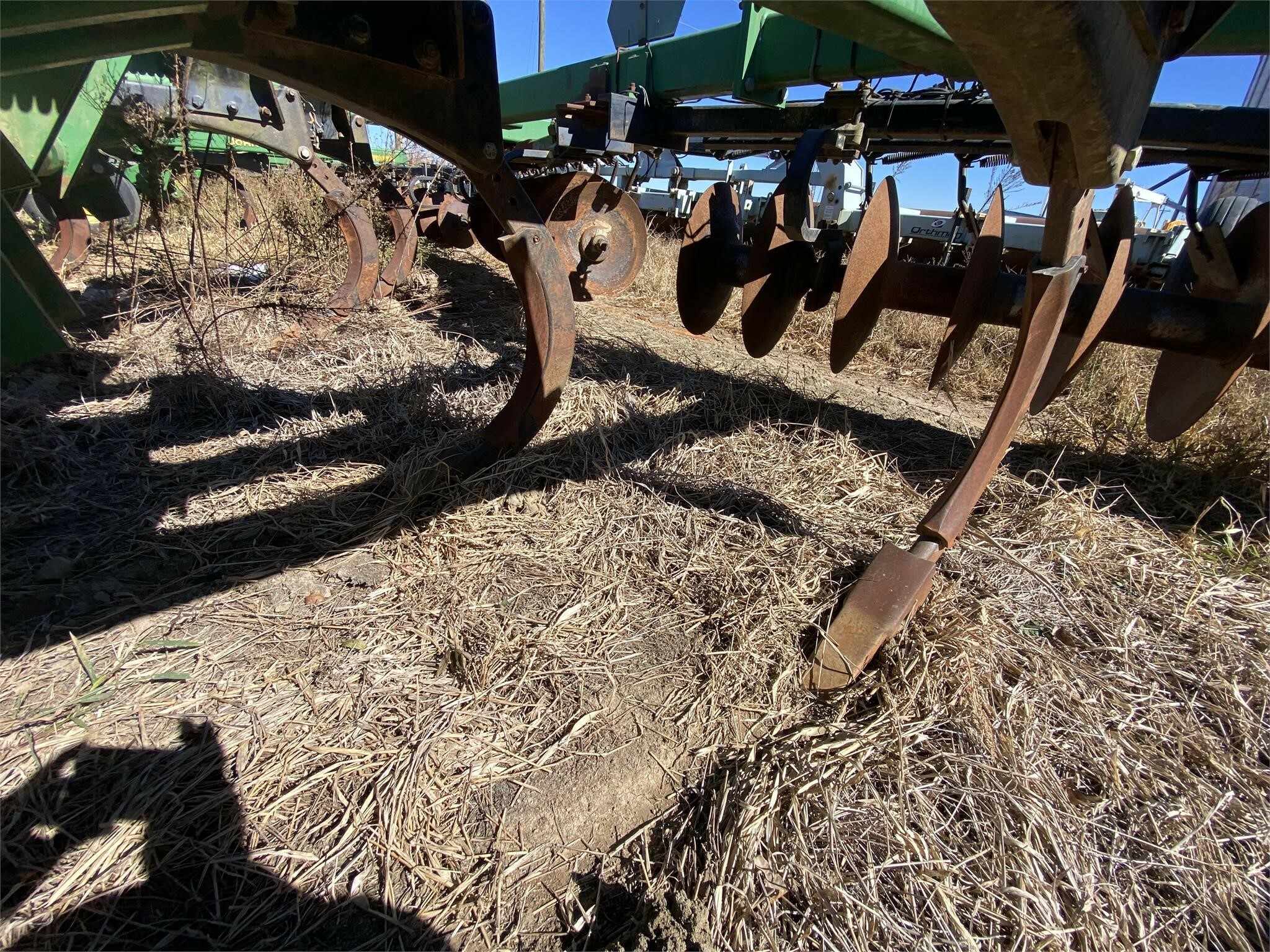 2002 John Deere 512 In-Line Ripper